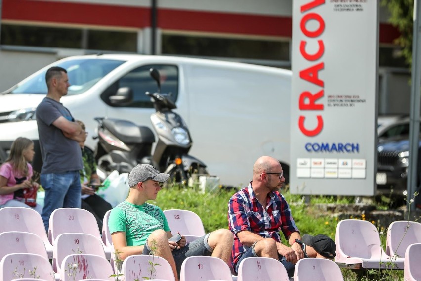 Cracovia. Kibice na meczu juniorów z obrońcą mistrzowskiego tytułu [ZDJĘCIA]