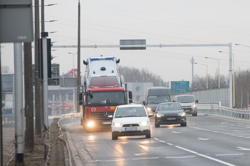 W piątek kierowcy nie stali już w tak wielkim zatorze w...