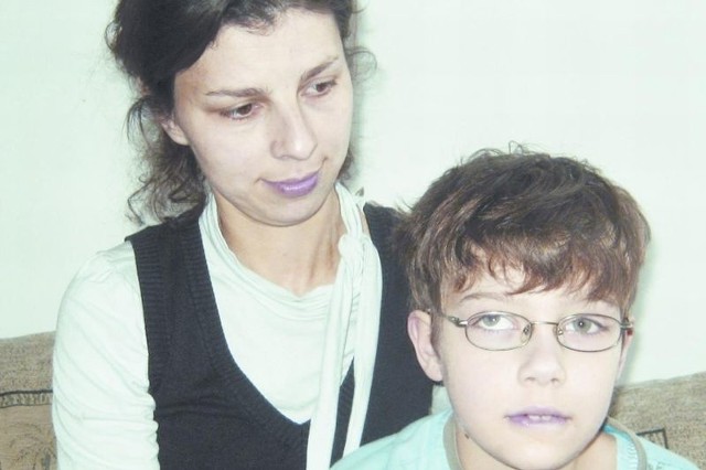 Marzena Dembińska, mama małego Piotrka cieszy się, że mimo choroby chłopiec jest kontaktowym i mądrym dzieckiem