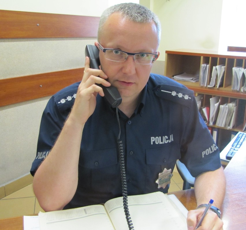 Artur Kasperek SMS:  POLICJA.21 na numer 72355 (koszt 2,46...
