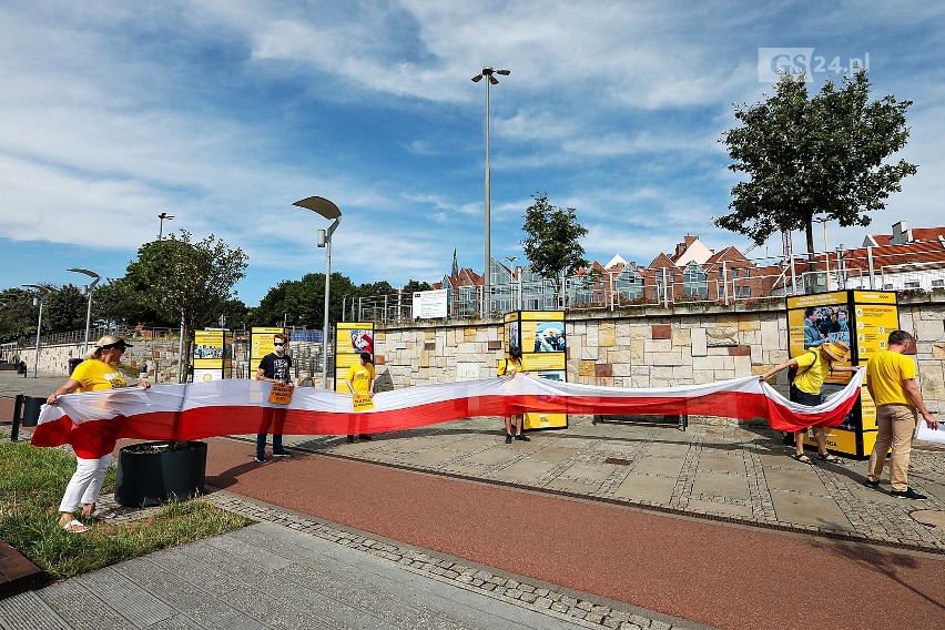 Hołownia w różnych odsłonach na wystawie na szczecińskich bulwarach