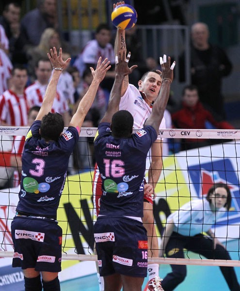 Asseco Resovia - Arago de Sete...