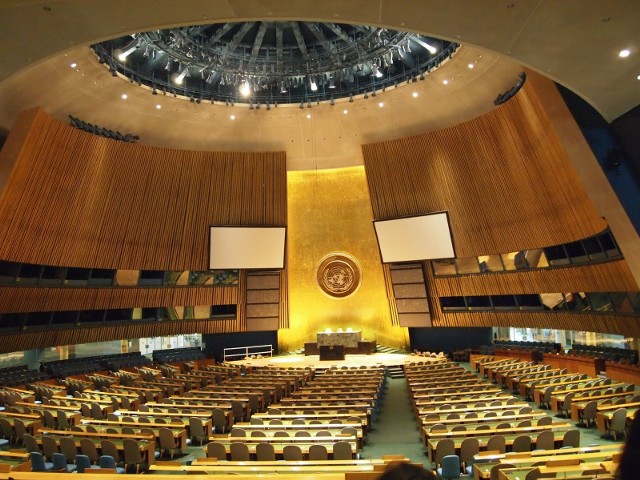 Zgromadzenie Ogólne ONZ zdecydowało o zawieszeniu członkostwa Rosji w Radzie Praw Człowieka ONZ.