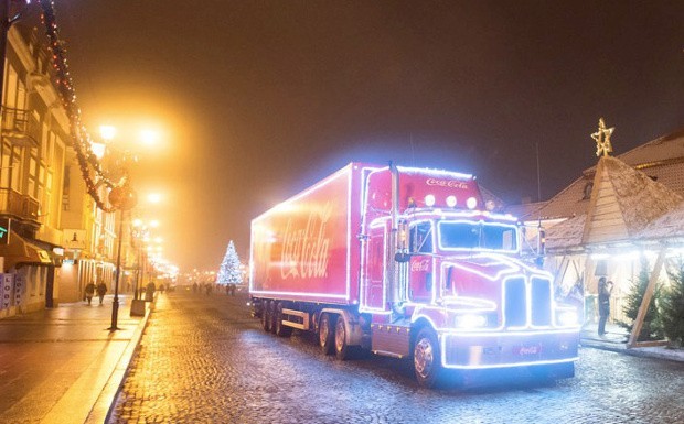 W sobotę we Wrocławiu świąteczne ciężarówki Coca-Coli