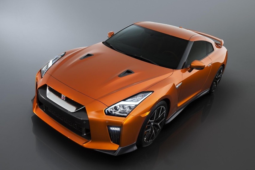 Nissan GT-R...