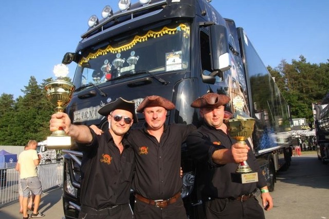 Po raz kolejny Czarna Perła zdobyła uznanie publiczności zlotu Master Truck. Samochód to prawdziwe cacko na kołach.