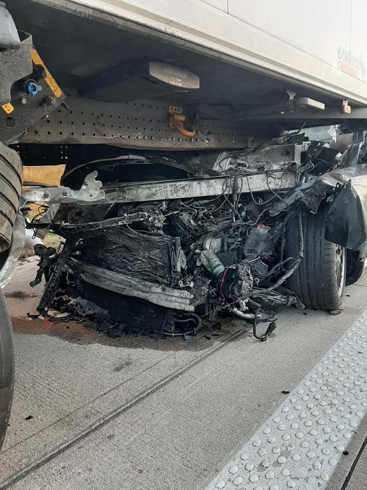 Wypadek na autostradzie A4 w okolicy Zgorzelca. Samochód...