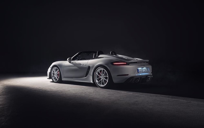 Porsche 718 Spyder...