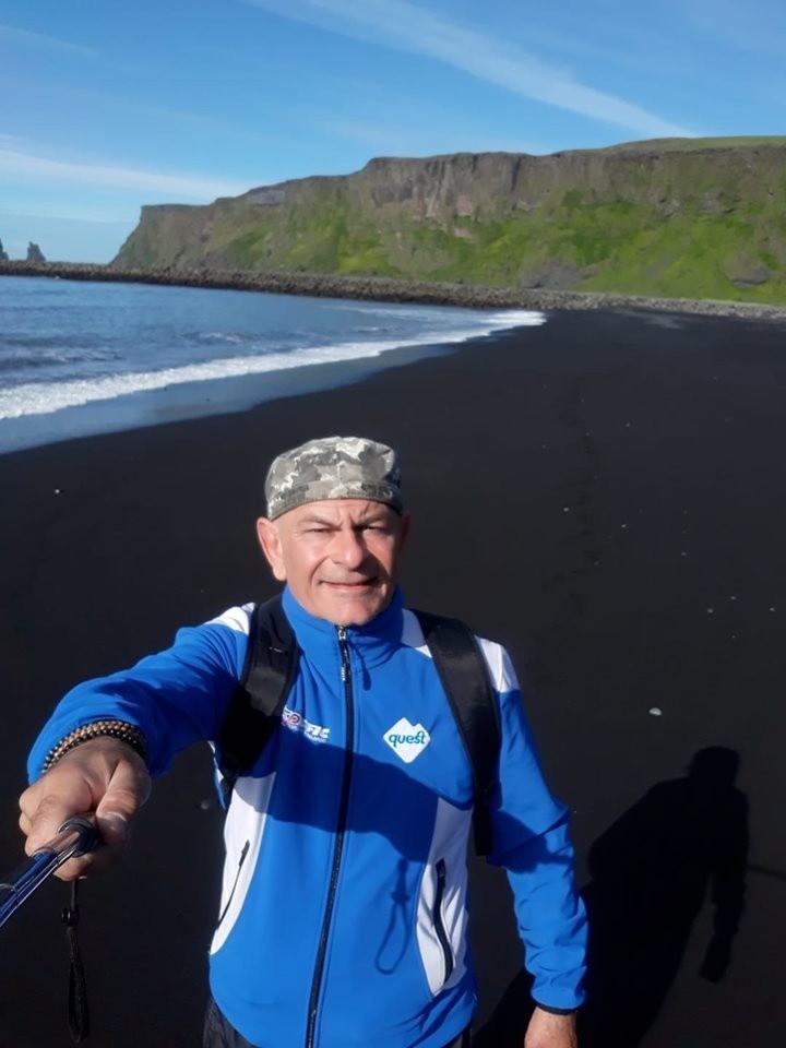 Jarek Kaptajn pokonał rowerem 1500 km po Islandii. Widoki go...