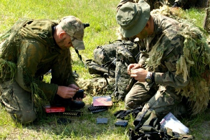 Trening snajperów z 12 Brygady Zmechanizowanej