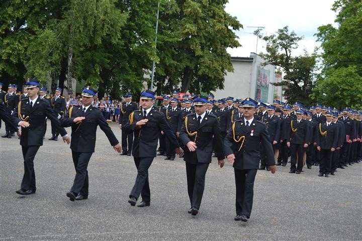 Stopień młodszego aspiranta uzyskało 112 absolwentów...