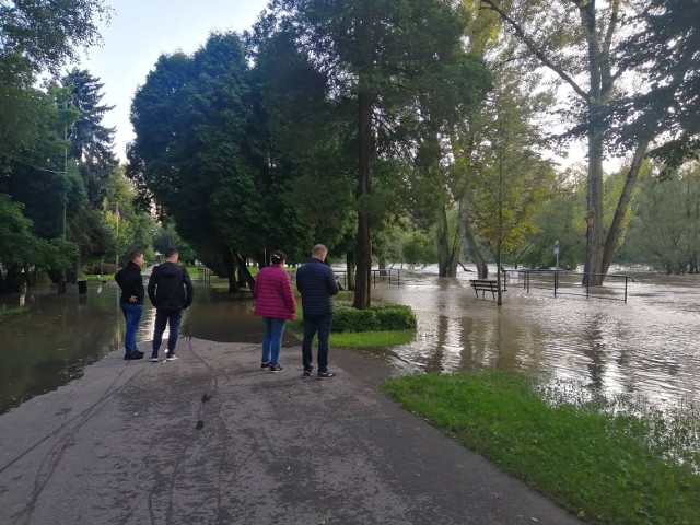 Oświęcimskie planty odcięte od reszty świata.