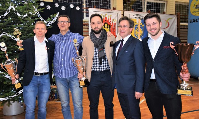 Gala kolarska 2017 w ALKS Stal Grudziądz. Od lewej: Rafał Sarnecki, Marek Skórski, Krzysztof Maksel, Krzysztof Dąbrowski,  Mateusz Rudyk