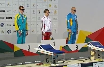 Wojtek Makowski (w środku) jest coraz bliżej startu na igrzyskach paraolimpijskich w Rio de Janeiro. 