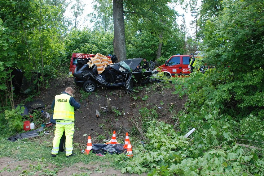 Przyczyną była prędkość? [GALERIA ZDJĘĆ]