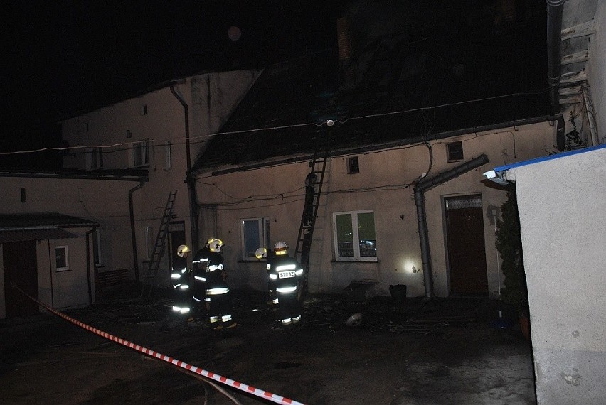 Pożar w Trzemesznie: Dziewięć rodzin bez dachu nad głową!