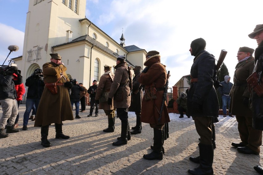 III Marsz Pamięci Żołnierzy Wyklętych w Hajnówce 2018. Policja użyła siły (zdjęcia, wideo)