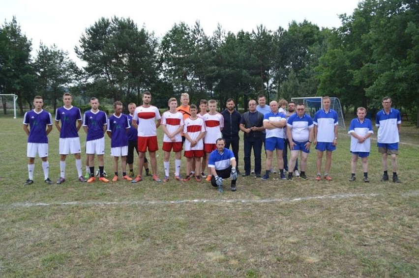 Piłkarskie integracyjne zmagania odbyły się w Stykowie