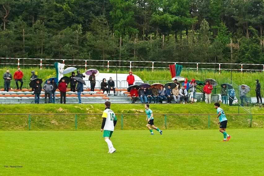 Klasa O Krosno: Cosmos Nowotaniec - LKS Czeluśnica 3:0 [ZDJĘCIA]