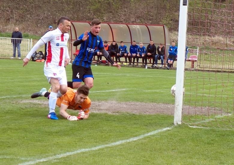 Najskuteczniejsi w 23. kolejce byli dwaj zawodnicy: Piotr...