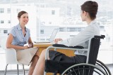 Zatrudnianie osób niepełnosprawnych - na jakie korzyści może liczyć pracodawca? Obowiązki pracodawców zatrudniających niepełnosprawnych