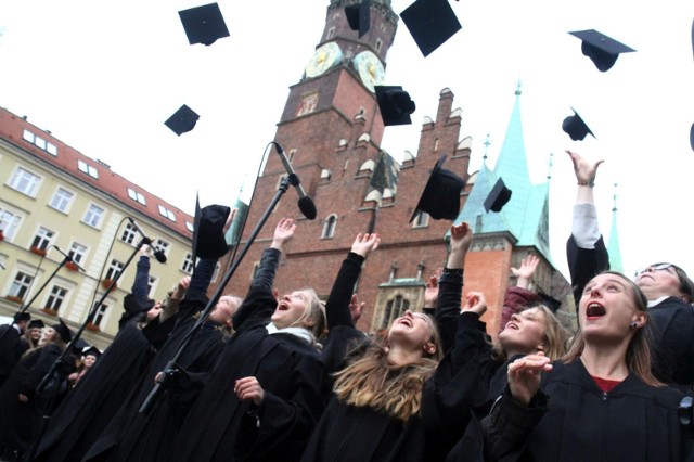 Najwięcej studentów we Wrocławiu studiuje na Politechnice Wrocławskiej.