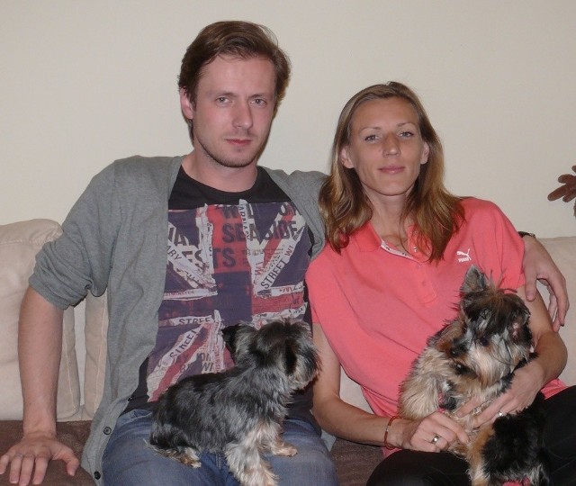 Wioletta Frankiewicz nie zdobyła minimum do Londynu. Obecnie przebywa w Krakowie, razem z mężem Pawłem, i leczy kontuzję kolana.  