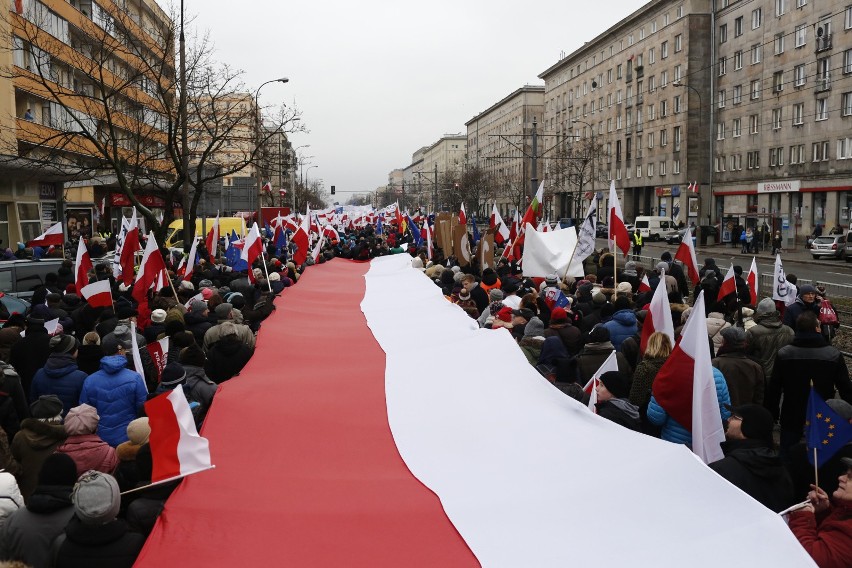 12 listopada 2018 to dzień wolny od pracy. Wprowadzono go,...