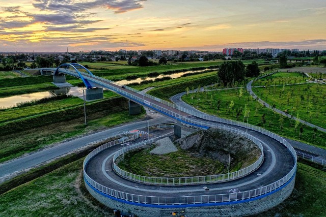 Most im. Joachima Halupczoka nad Kanałem Ulgi w Opolu jest już dostępny. Otwarcie przeprawy w niedzielę