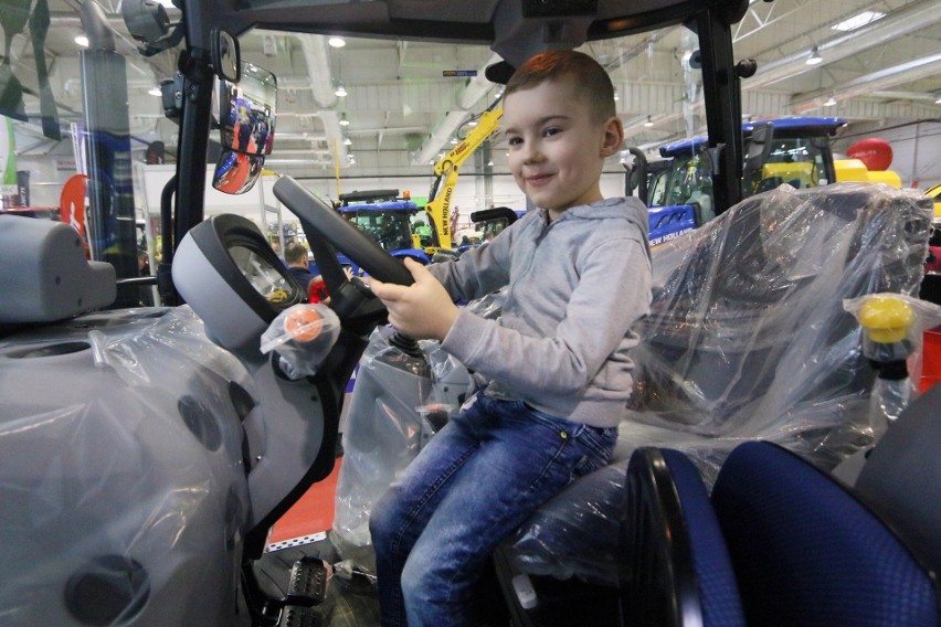 Maszyny, urządzenia, nawozy i nasiona. Trwają Targi Rolnicze Agro-Park 2019 w Lublinie (ZDJĘCIA)