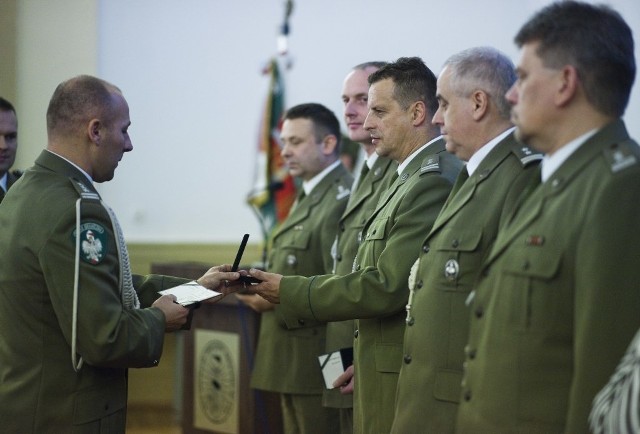 Święto Niepodległości to w Straży Granicznej okazja do wręczenia odznaczeń i aktów mianowań na kolejne stopnie służbowe.