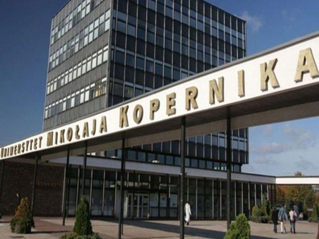 Uniwersytet Mikołaja Kopernika w Toruniu jako jedyna uczelnia z regionu znalazł się w pierwszej dziesiątce rankingu szkół wyższych "Rzeczpospolitej" i "Perspektyw"
