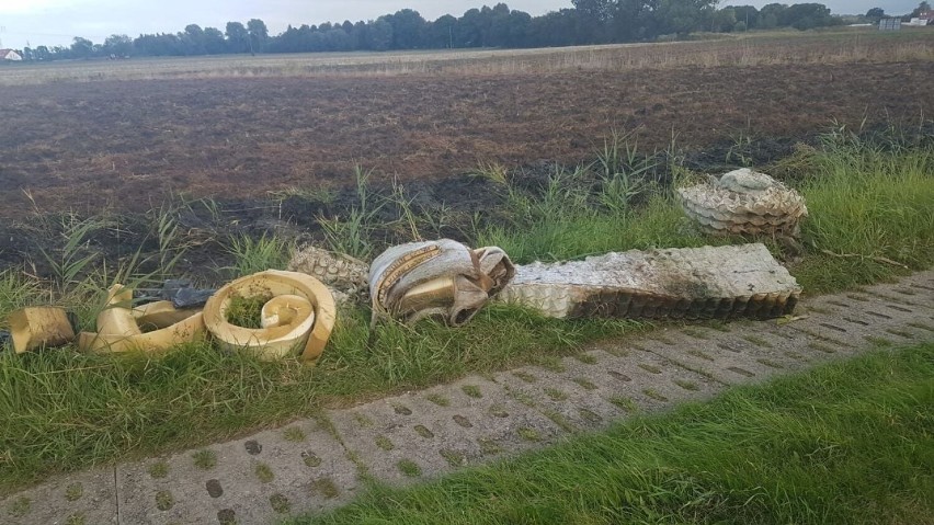 Odkryto kolejne nielegalne wysypisko śmieci w gminie Cedry...