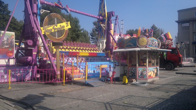 Lunapark obok Centrum Biznesu powstał z okazji Winobrania.