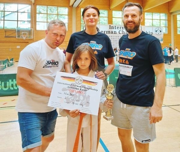 Sukcesy młodych karateków z klubu Shiro  Bilcza - Chęciny na mistrzostwach Niemiec. Stanęli na podium! Zobacz zdjęcia 