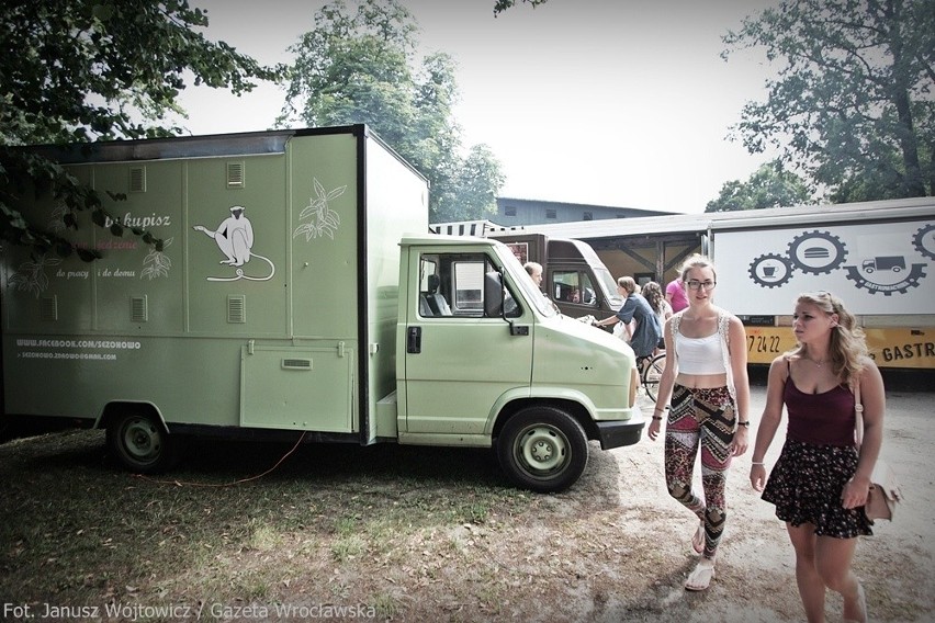 Foodtrucki we Wrocławiu, czyli kiełbaska wprost z samochodu (ZDJĘCIA)