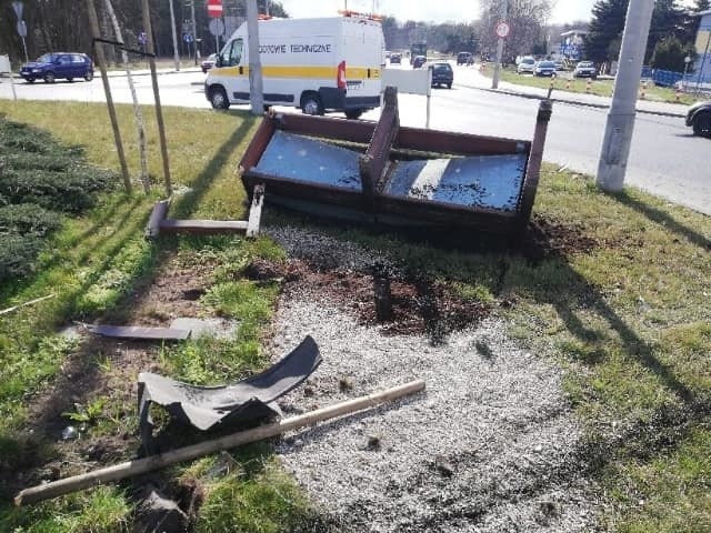 Kierujący citroenem miał ponad 2 promile alkoholu. Na...