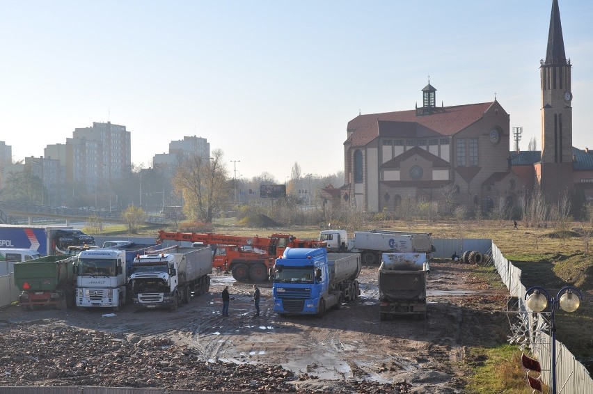 Miała tu być Idylla, będzie zieleniec. Teren na sprzedaż?