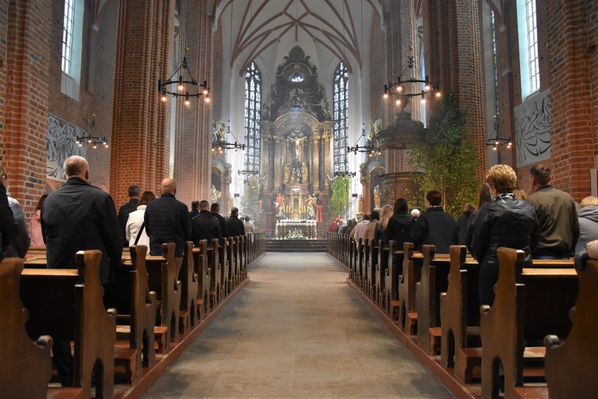 Koronawirus w Opolu. Zielone Świątki - pierwsza niedziela od...