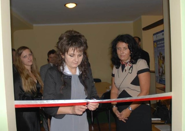 Otwarcia punktu dokonały sekretarz powiatu Wioleta Maniara, z-ca komendanta OHP Celina Witkowska i Dominika Turkiewicz.