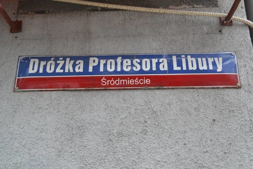 Dobiega końca remont Dróżki prof. Libury