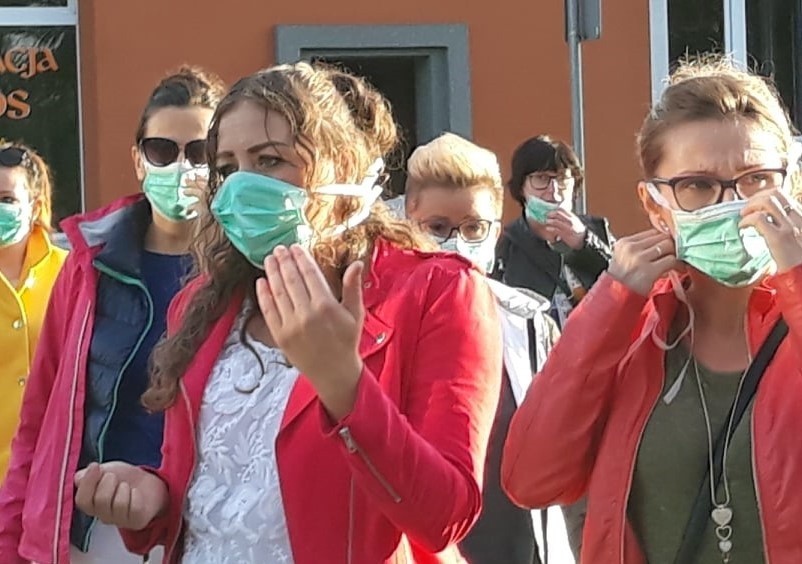 Mieszkańcy Kędzierzyna-Koźla zablokowali główną ulicę miasta. Tak protestowali przeciwko zanieczyszczeniu benzenem