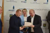 Setki tysięcy złotych z Urzędu Marszałkowskiego Województwa Opolskiego na sport. „To mogą być następcy Otylii Jędrzejczak”