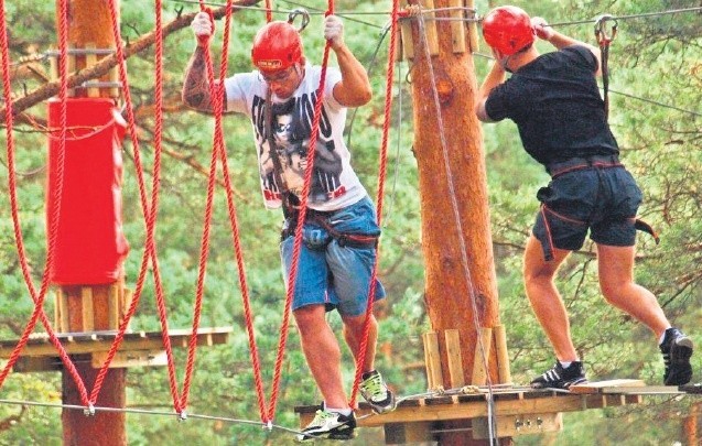 Park Linowy Revolta przy ul. Wojska Polskiego.