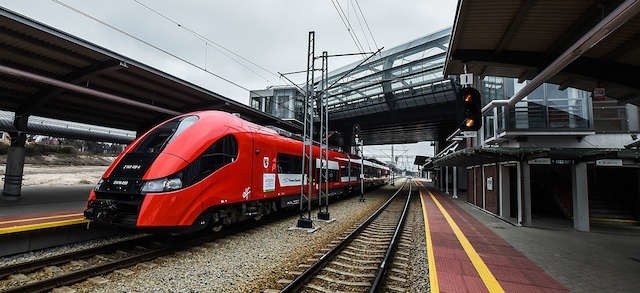 50 milionów euro, czyli około 210 milionów złotych z naszego RPO trafi na rozwój i modernizację infrastruktury kolejowej