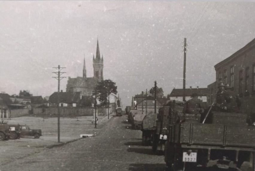 Wojska niemieckie na ulicach Zgierza we wrześniu 1939 r.