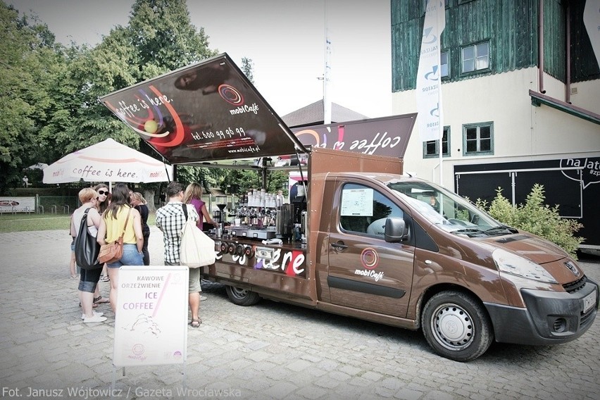 Foodtrucki we Wrocławiu, czyli kiełbaska wprost z samochodu (ZDJĘCIA)