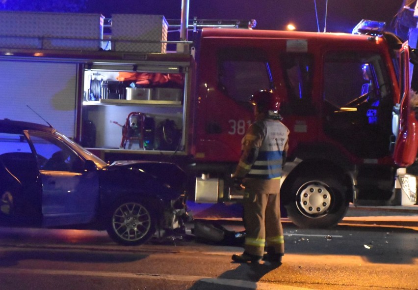 Wypadek w Stalach. W zderzeniu dwóch samochodów ranna została kobieta (ZDJĘCIA)