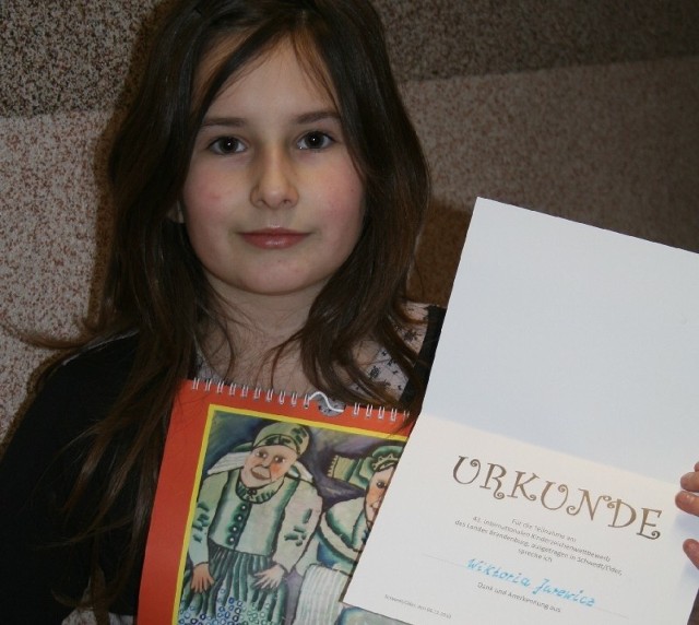 Wiktoria Jurewicz otrzymała wyróżnienie na międzynarodowym konkursie