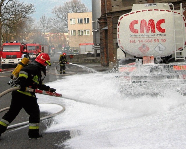 W ćwiczenia zaangażowanych było m.in. kilkudziesięciu ratowników z brzeskiej Komendy Powiatowej Straży Pożarnej